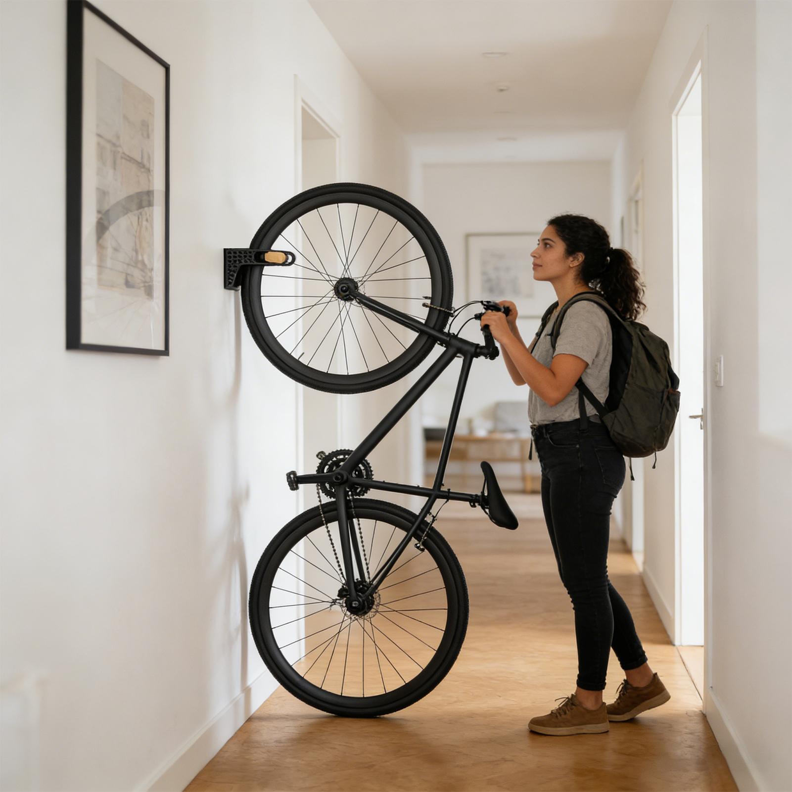 ロードバイク吊り下げラック壁掛け自転車フック木製壁掛け式自転 - Cycling Gear Storage Rack のレビューと価格
