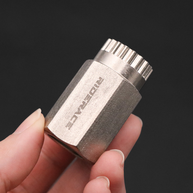 プロサイクリングハブラチェット取り外し取り付けツールクローム - Cycling Gear Hub のレビューと価格